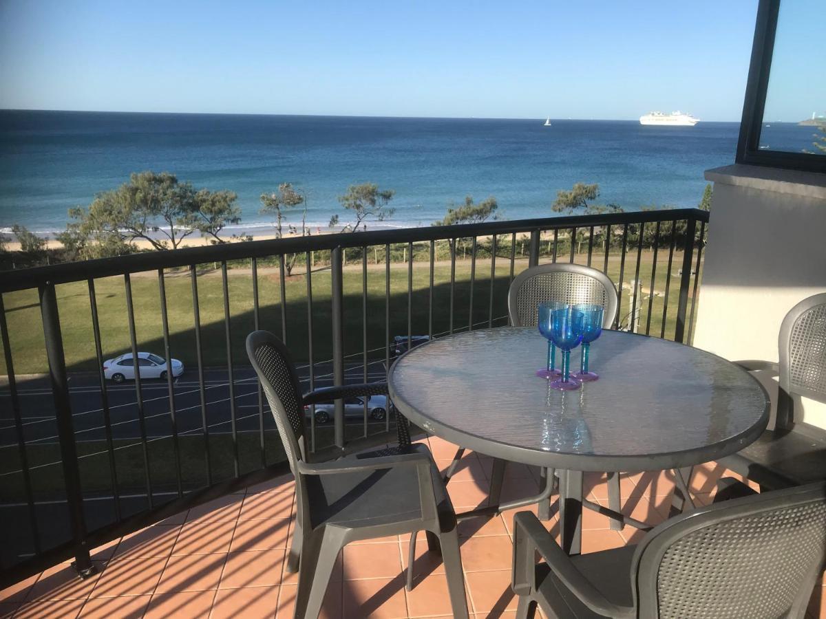 Apartamento Coral Sea Views Penthouse Alexandra Headland Exterior foto